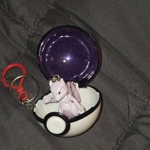 Vintage Mewtwo Keychain With Pokemon Ball